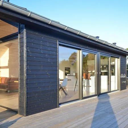 Holiday home 3 Bedroom Lovely In